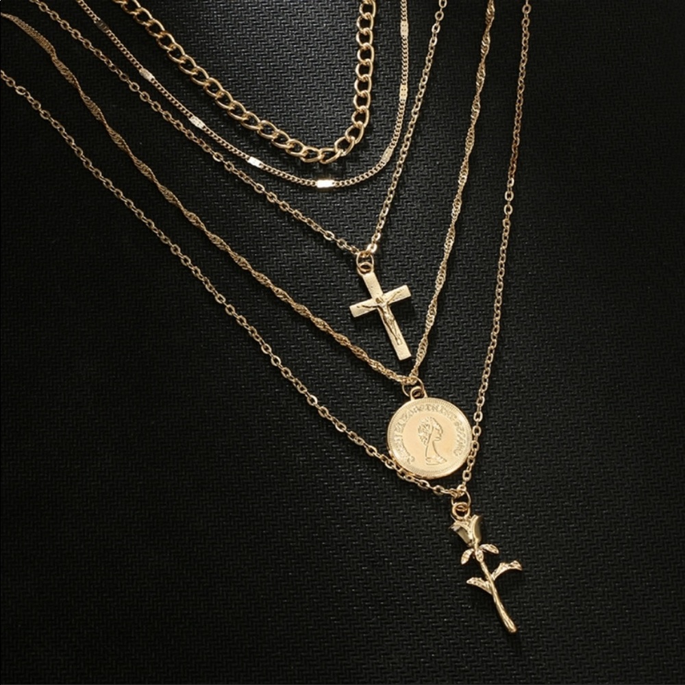 Dainty Gold layered necklaces